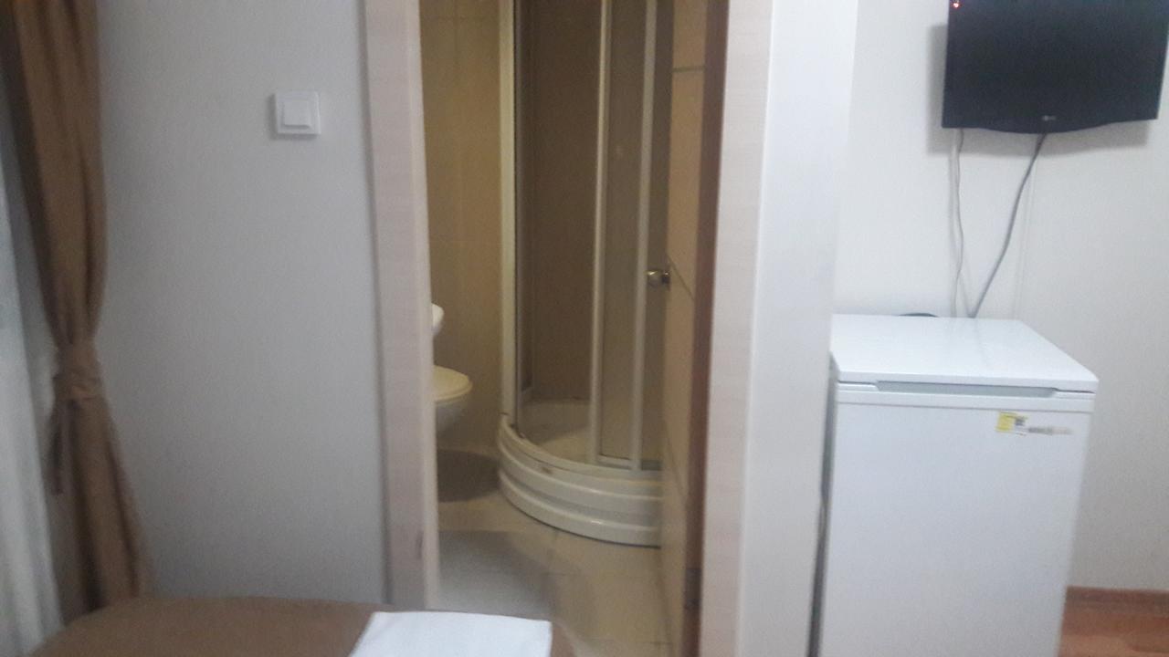 Simal Butik Hotel Smirne Esterno foto